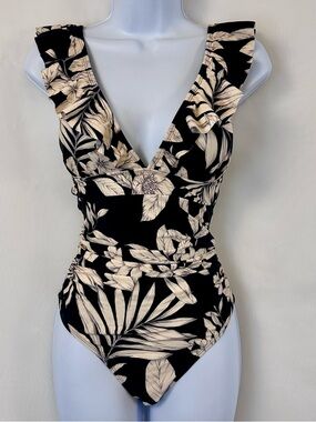NWT Cupshe Women’s Tropical Ruffled Lace Up Back One Piece Swimsuit / medium